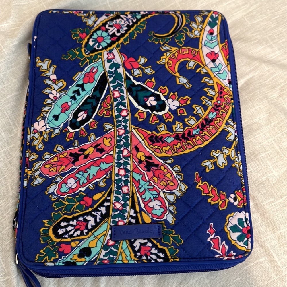 Vera Bradley Blue Floral Quilted Case